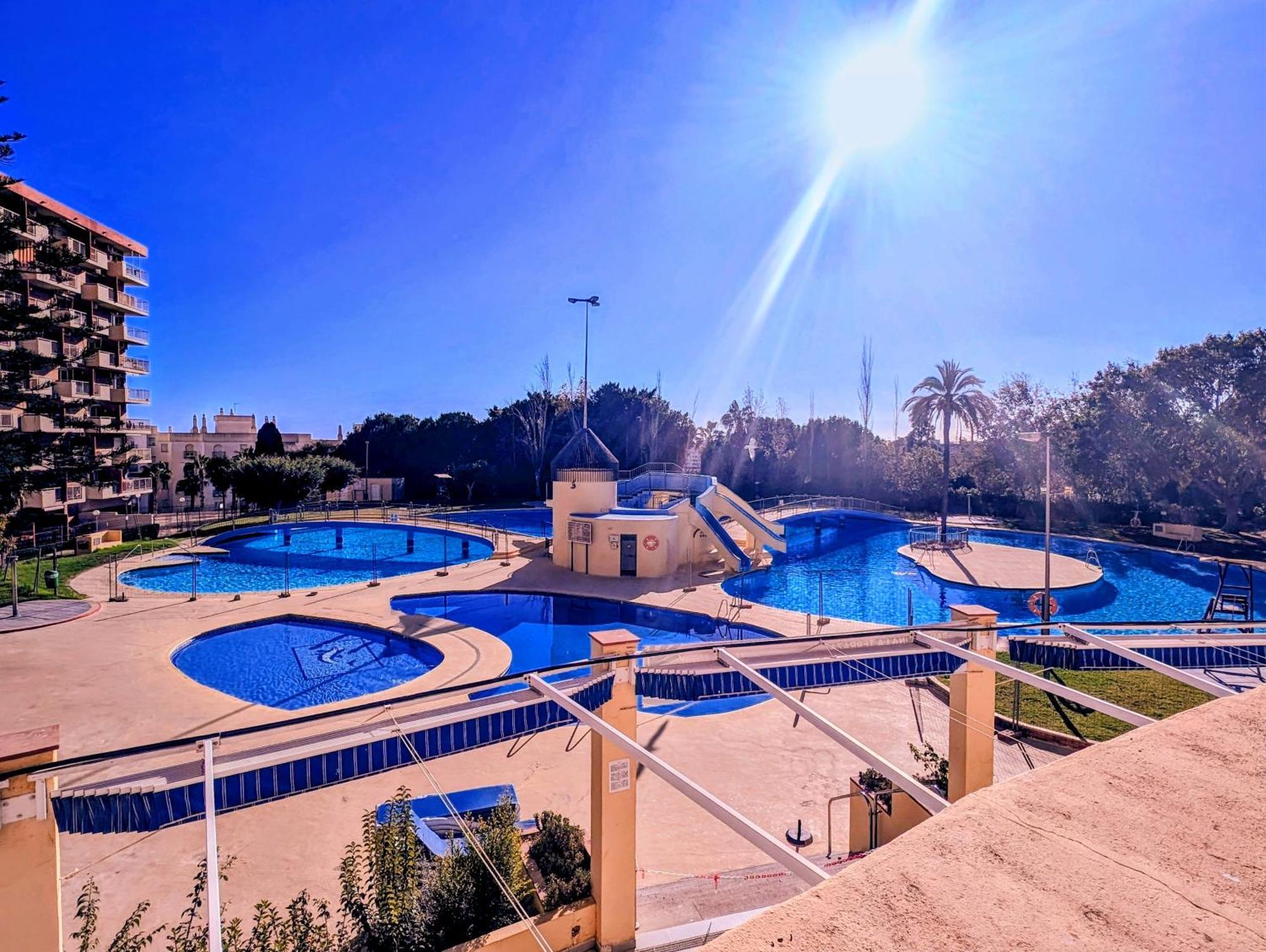 Estudio 19 Minerva Apartamentos-Piscina365-Playa-Wifi Benalmádena Kamer foto